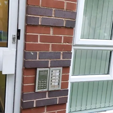 The Flat Apartamento Wolverhampton Exterior foto